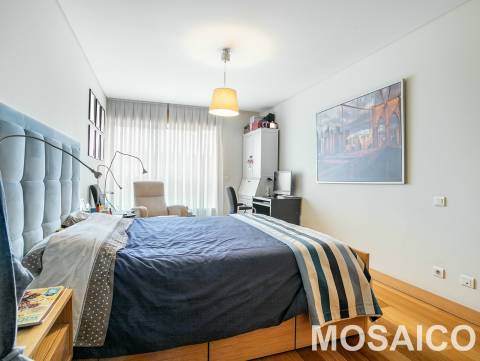 Apartamento T4 Venda em Ramalde,Porto