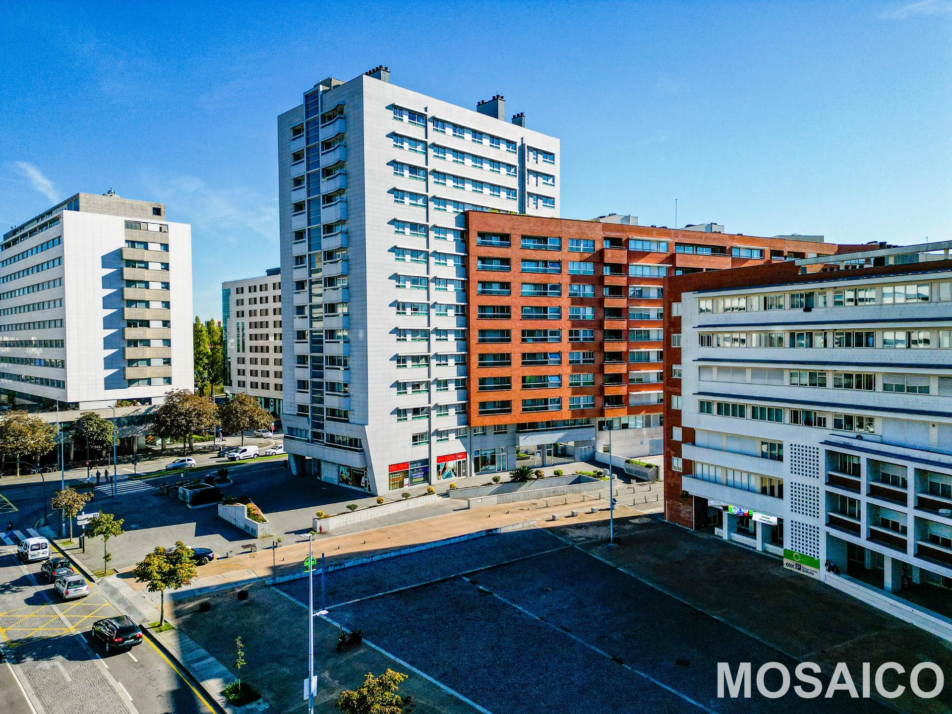 Apartamento T4 Venda em Ramalde,Porto