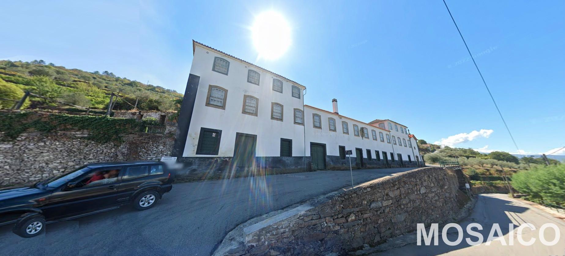 Propriedade de 3ha Casa Brasonada Século XVII em zona património mundial UNESCO, para VENDA