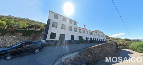 Propriedade de 3ha Casa Brasonada Século XVII em zona património mundial UNESCO, para VENDA
