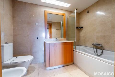 Apartamento T2 Venda em Ramalde,Porto