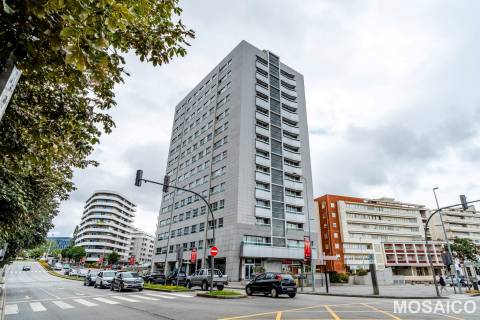Apartamento T2 Venda em Ramalde,Porto