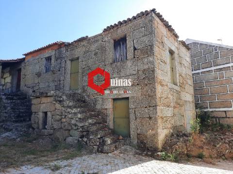 Moradia Devoluta T1 Venda em Pega,Guarda