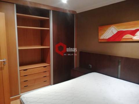 Apartamento T1, centro do Sabugal, mobilado e equipado.