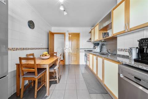 Apartamento T3 Venda em Quinta do Anjo,Palmela