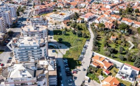 Lote de terreno para construção de 10 fogos em Torres Novas