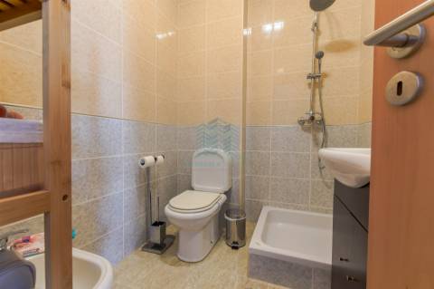 Apartamento T3 com Garagem e Arrecadação em Torres Novas