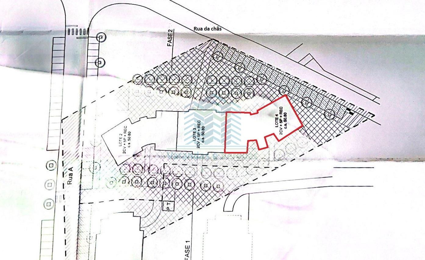 Lote de terreno para construção de 12 fogos em Torres Novas