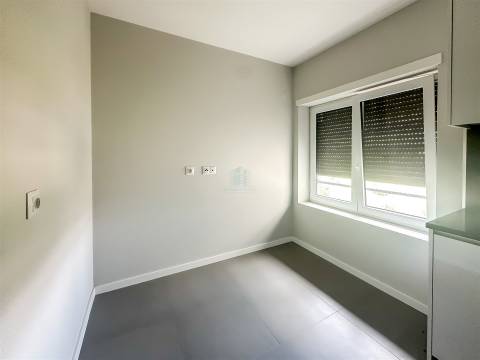 Apartamento T3 novo em Torres Novas, com garagem e varanda