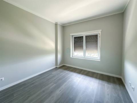 Apartamento T3 novo em Torres Novas, com garagem e varanda