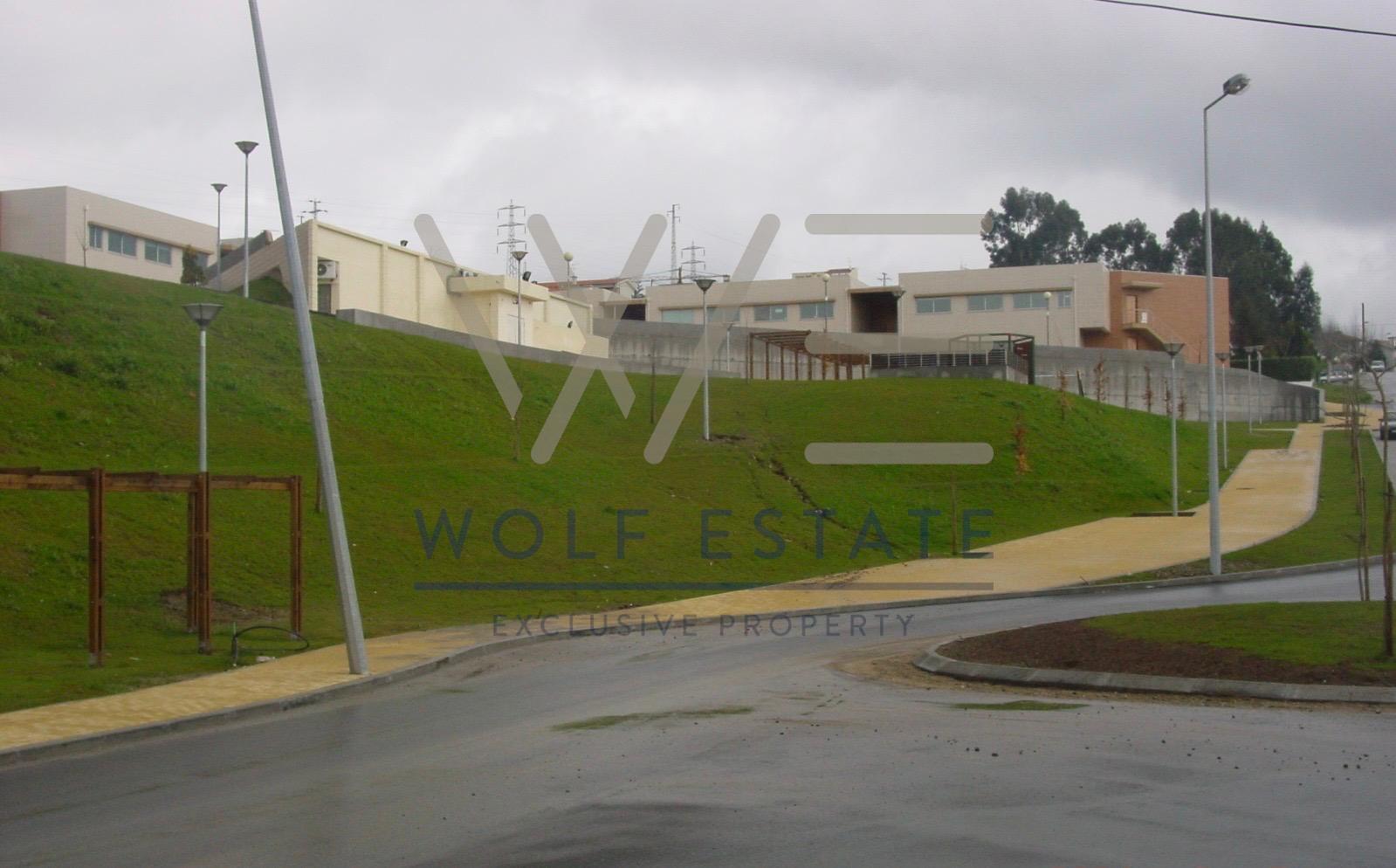 Loja  Venda em Nogueira, Fraião e Lamaçães,Braga