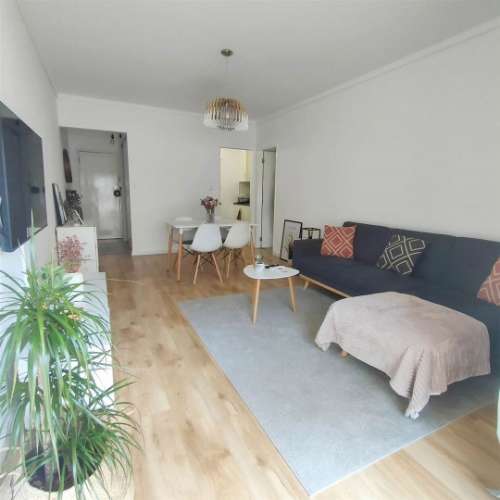 Apartamento T1 na Praia da Barra para arrendamento.
