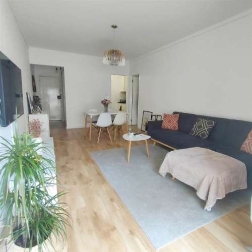 Apartamento T1 na Praia da Barra para arrendamento.