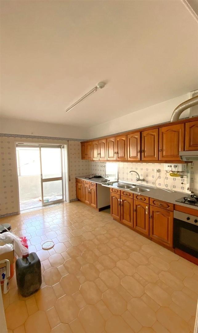 Apartamento T2 no Centro de Vagos.
