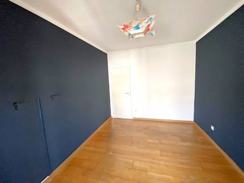 Apartamento T2 no Centro de Vagos.