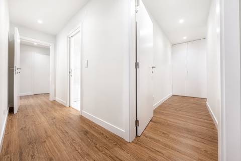 Penthouse 4 quartos de luxo com terraço e piscina privativa