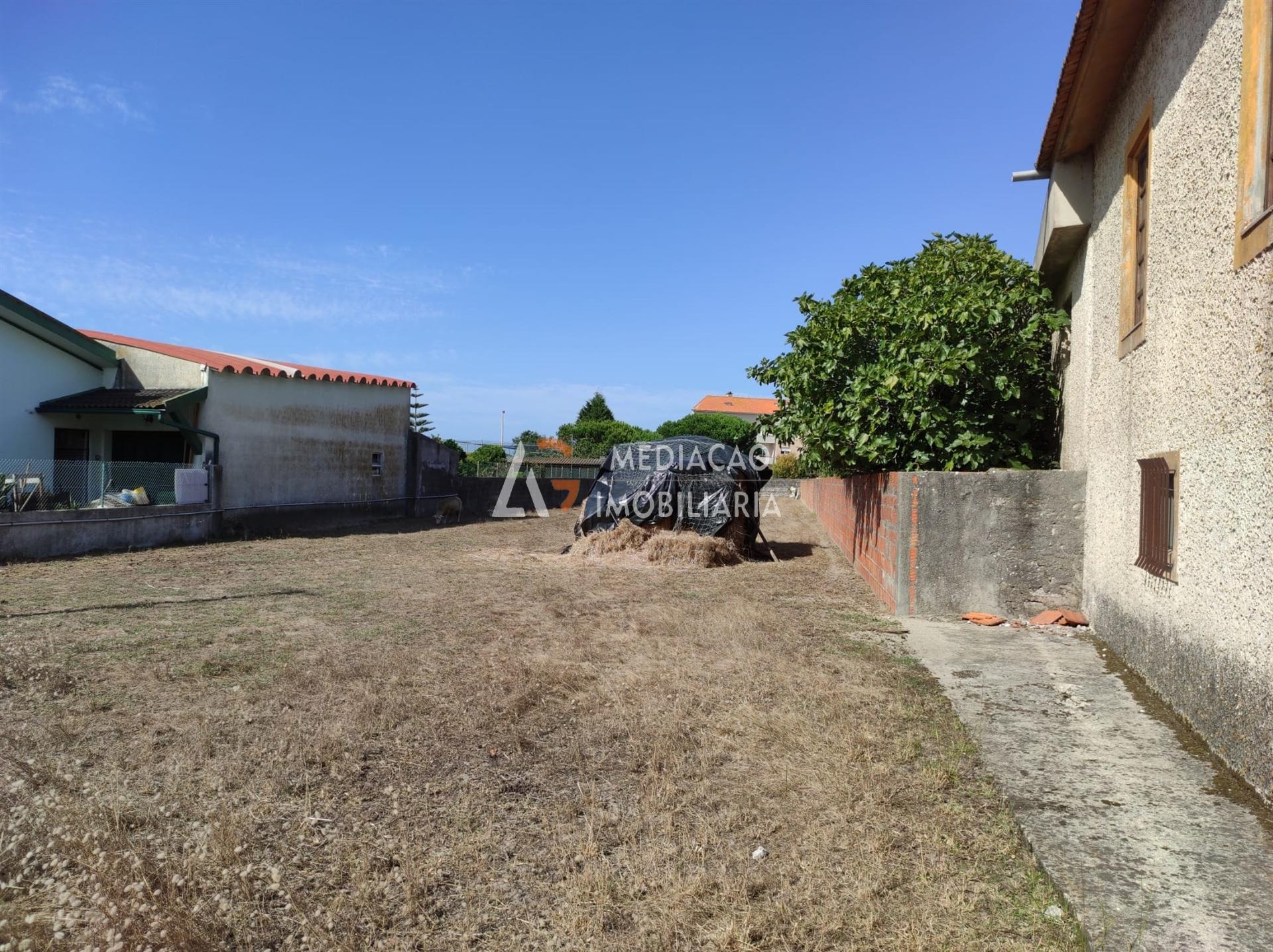 Terreno com 1181 m2 na Gafanha da Nazaré