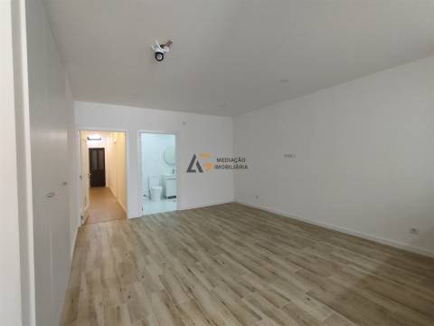 Apartamento T1+1 Moderno na Av. José Estevão – Gafanha da Nazaré
