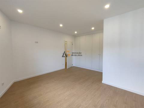 Apartamento T1+1 Moderno na Av. José Estevão – Gafanha da Nazaré