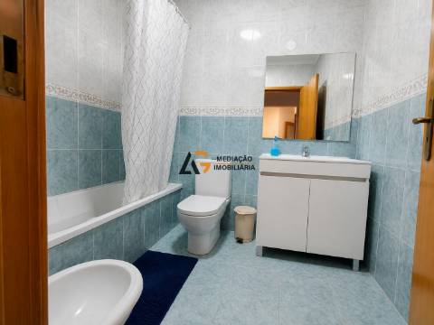 Apartamento T2 à venda em Predio com elevador no centro de Oliveira de Azemeis