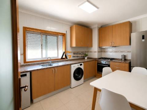 Apartamento T2 à venda em Predio com elevador no centro de Oliveira de Azemeis