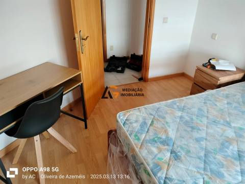 Apartamento T2 à venda em Predio com elevador no centro de Oliveira de Azemeis