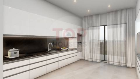 Apartamento T3 com garagem em Loulé