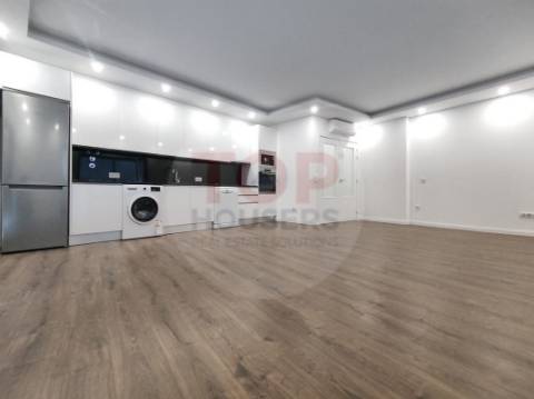 Apartamento T1 Novo com piscina no terraço e garagem - Olhão