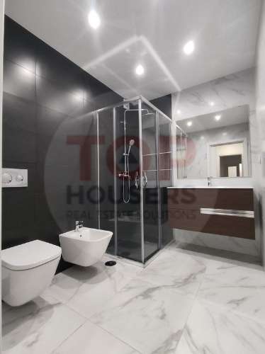 Apartamento T1 Novo com piscina no terraço e garagem - Olhão