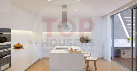 Penthouse de luxo com piscina privativa