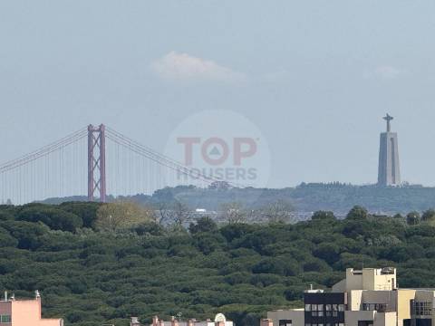 Apartamento T3 em condominio de luxo