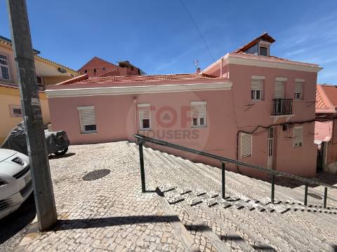 Vila Irene - Conjunto Habitacional Multifrações com Elevado Potencial de Rentabilidade