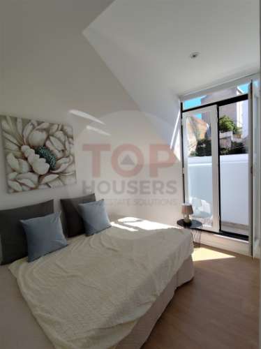 Apartamento T2 com vista rio, Lisboa