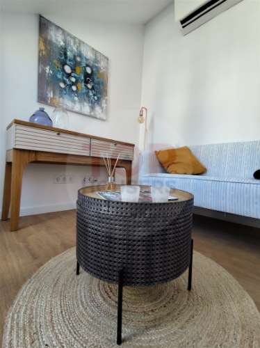 Apartamento T2 com vista rio, Lisboa