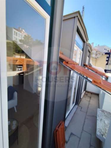 Apartamento T2 com vista rio, Lisboa