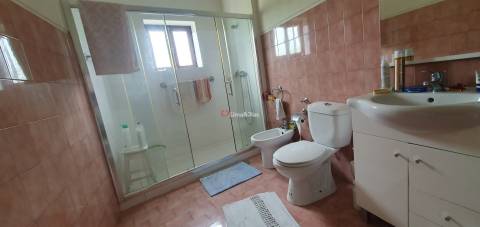 Moradia Isolada T3 Venda em Revelhe,Fafe