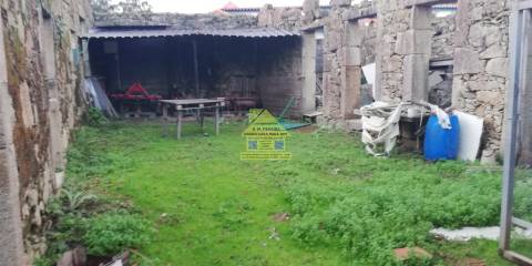 CPM20277 Moradia / Quintinha c/ + 6.000m2  182.500,00€ a 31,00€/m2, em V N. Gaia, Porto