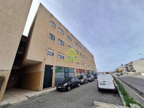 CPM20429 APT T2 Est. Granja  c/ Gar,  1ª Linha Mar,  Praias, c/ Lareira, São Félix da Marinha, Gaia,