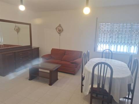 CPM20525 Apartamento T2 mobilado e equipado  V N Gaia perto Metro Manuel Leão a 2 km Santo Ovídio
