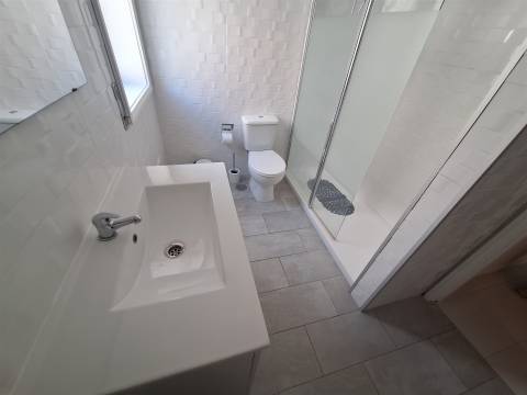 CPM20525 Apartamento T2 mobilado e equipado  V N Gaia perto Metro Manuel Leão a 2 km Santo Ovídio
