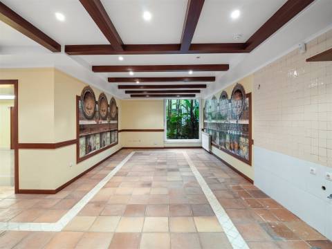 Moradia isolada T7 com 4.857 m² de Terreno.