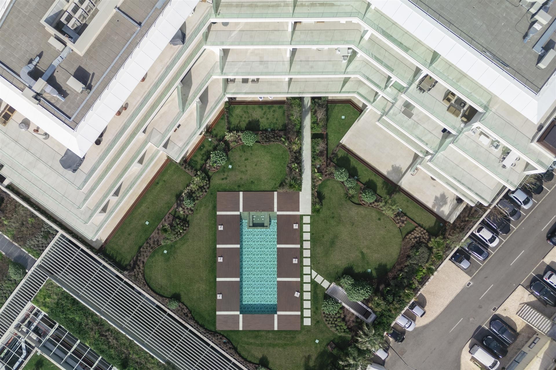 Apartamento T2 na Urb. Bayview, Cascais.