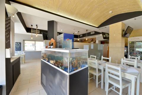 Café / Restaurante para trespasse  em Santa Cruz, Lisboa