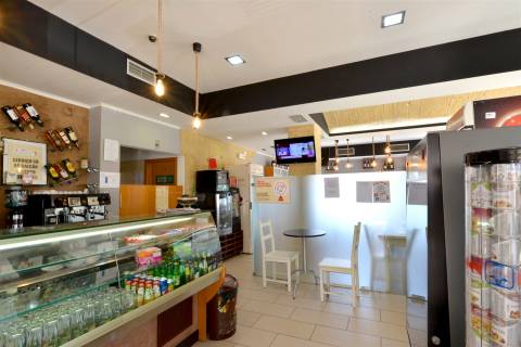 Café / Restaurante para trespasse  em Santa Cruz, Lisboa