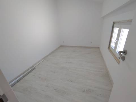 2 MORADIAS T9 NA AJUDA - ALCÂNTARA, LISBOA.