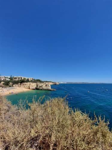 Apartamento T2 novo com garagem - Armação de Pêra, Silves, Algarve.