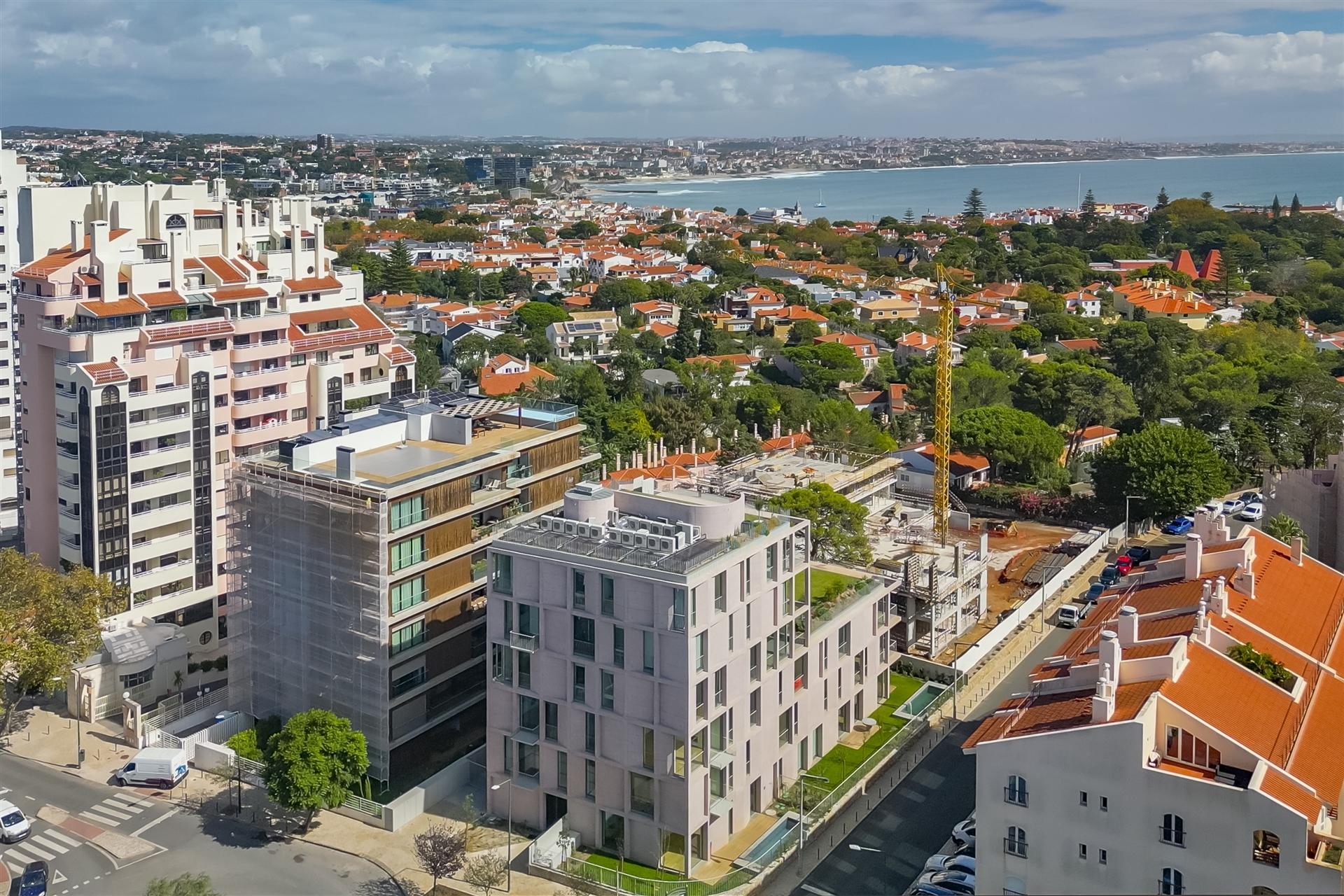 Apartamento T3 no Prestegioso Edificio The Coral em Cascais, Gandarinha