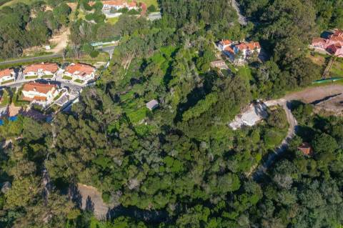 Lote de terreno urbano, junto ao belas Clube de Campo
