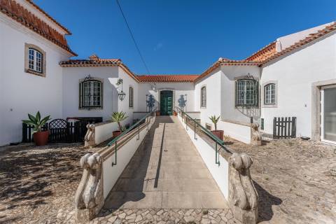 Quinta histórica, património cultural do século XVIII, localizada em Carcavelos.