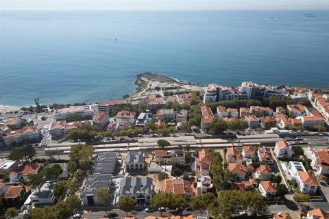 Ocean Prime Village - Condomínio de luxo com 11 moradias  em S.Pedro do Estoril, Cascais.
